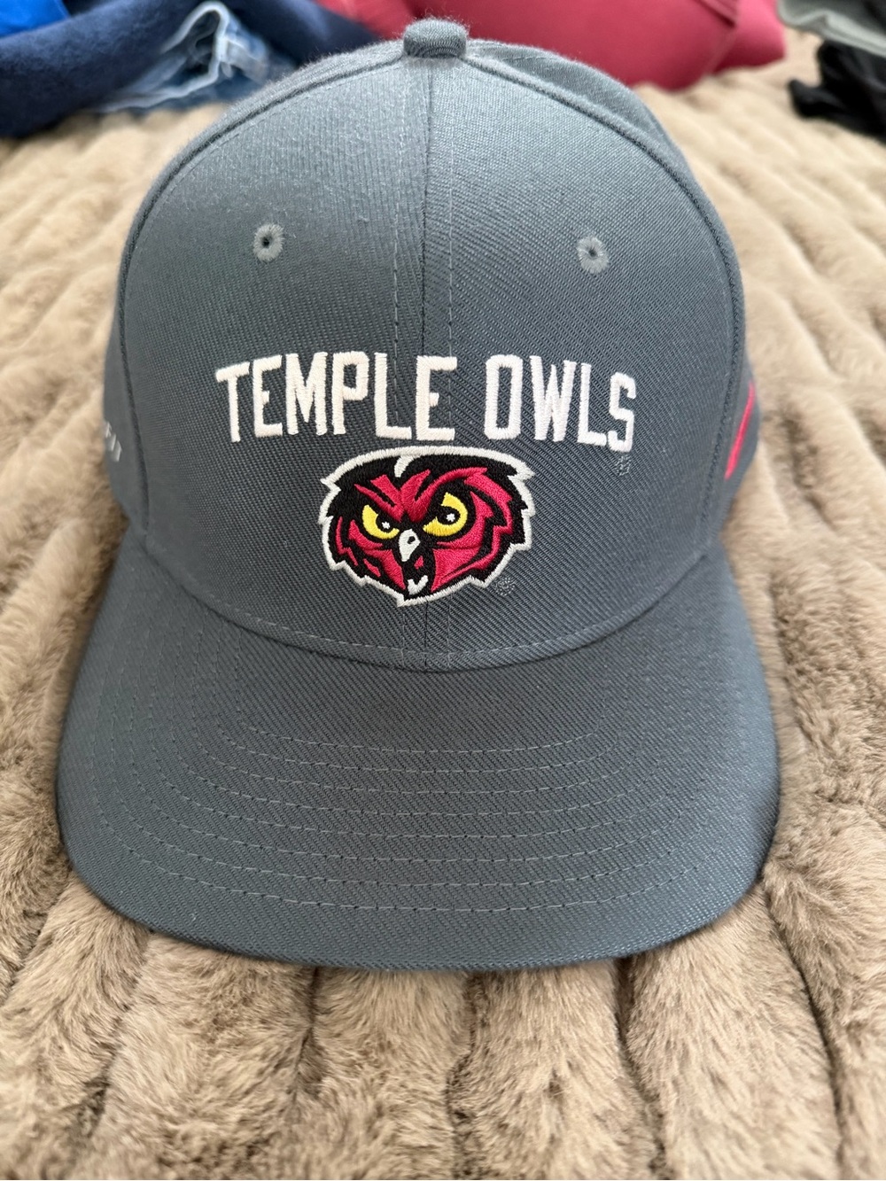 Temple Owls Gray Hat with Embroidered Owl Logo